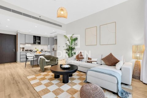 Apartmen di Dubai Harbour, Dubai, UAE 1 bilik tidur, 67.73 meter persegi № 762572 - foto 1