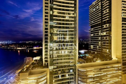 Apartmen di Dubai Harbour, Dubai, UAE 1 bilik tidur, 67.73 meter persegi № 762572 - foto 10