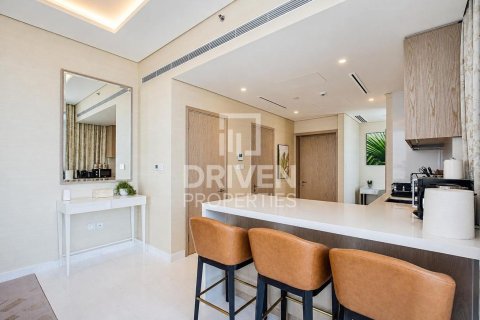 Apartment in Palm Jumeirah, Dubai, UAE 1 bedroom, 103.03 sq.m. № 762569 - photo 2