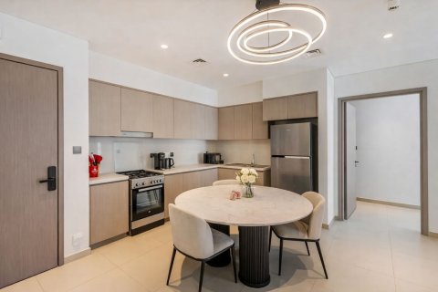 דירה למכירה ב Downtown Dubai (Downtown Burj Dubai), Dubai, איחוד האמירויות  2 חדרי שינה, 103 מ"ר, מספר 696214 - תמונה 2