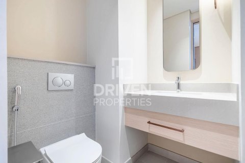 Apartment in Downtown Dubai (Downtown Burj Dubai), Dubai, UAE 2 bedrooms, 114 sq.m. № 684196 - photo 13