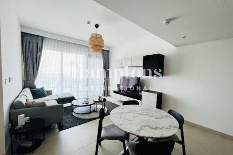 Apartmen di Zabeel, Dubai, UAE 1 bilik tidur, 69.11983200 meter persegi № 690684 - foto 13