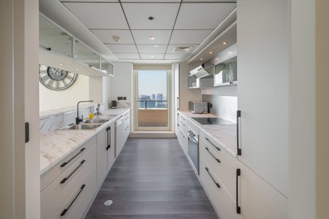 阿联酋 Dubai Dubai Marina 待租 : 3 卧, 213 平方米 , 编号690628 - 照片 9