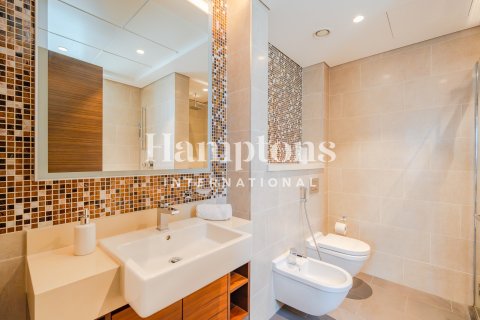 Apartmen di Mohammed Bin Rashid City, Dubai, UAE 1 bilik tidur, 79.00099508 meter persegi № 690683 - foto 17