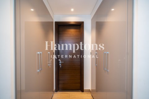 Apartmen di Mohammed Bin Rashid City, Dubai, UAE 1 bilik tidur, 79.00099508 meter persegi № 690683 - foto 19