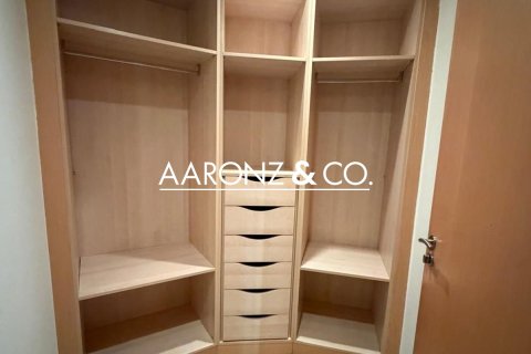 Appartamento in affitto a Palm Jumeirah, Dubai, EAU 3 camere da letto, 200 mq. № 690560 - foto 6