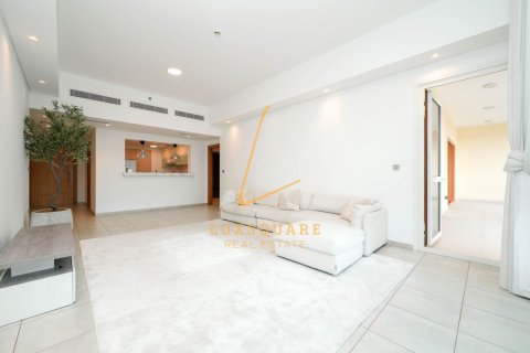דירה להשכרה ב Palm Jumeirah, Dubai, איחוד האמירויות  3 חדרי שינה, 227 מ"ר, מספר 690559 - תמונה 6