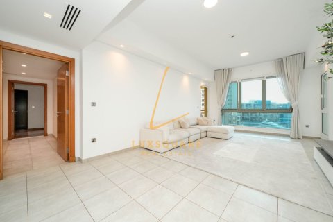 דירה להשכרה ב Palm Jumeirah, Dubai, איחוד האמירויות  3 חדרי שינה, 227 מ"ר, מספר 690559 - תמונה 7