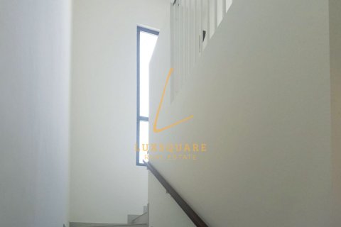 Villa à louer à Dubai South (Dubai World Central), Dubai, EAU 2 chambres, 129 m2 № 690558 - photo 15