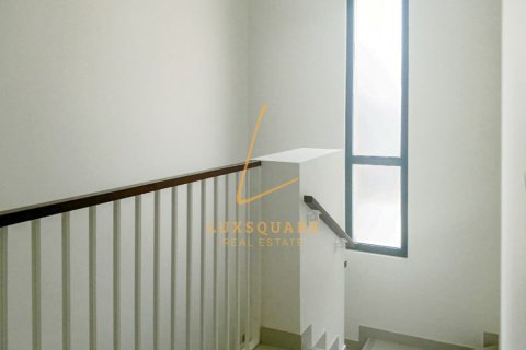 Villa à louer à Dubai South (Dubai World Central), Dubai, EAU 2 chambres, 129 m2 № 690558 - photo 14