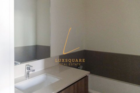 Villa à louer à Dubai South (Dubai World Central), Dubai, EAU 2 chambres, 129 m2 № 690558 - photo 17