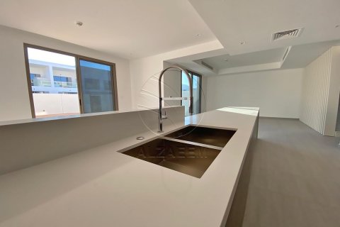 阿联酋 Abu Dhabi Yas Island 待租 : 3 卧, 390 平方米 , 编号615251 - 照片 4