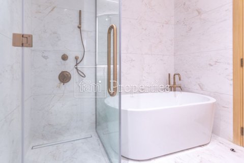 Apartment in Downtown Dubai (Downtown Burj Dubai), UAE 2 bedrooms, 170.9 sq.m. № 648078 - photo 9
