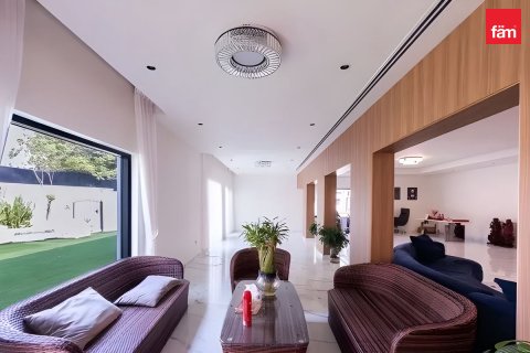 Dubai, BAE’de kiralık вилла 8 yatak odası, 1333.3 m² No 648079 - fotoğraf 16