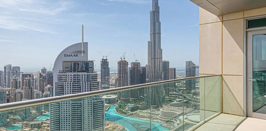Apartment in Downtown Dubai (Downtown Burj Dubai), UAE 3 bedrooms, 183.8 sq.m. № 648076