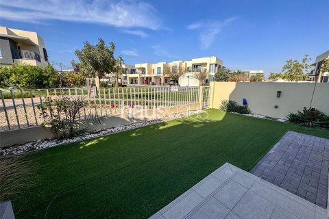 Vila v Dubai Hills Estate, Dubai, SAE 4 ložnice, 283 m² Č.: 627155 - fotografie 1