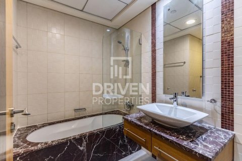 Apartmen di Jumeirah Beach Residence, Dubai, UAE 3 bilik tidur, 201.6 meter persegi № 743865 - foto 21