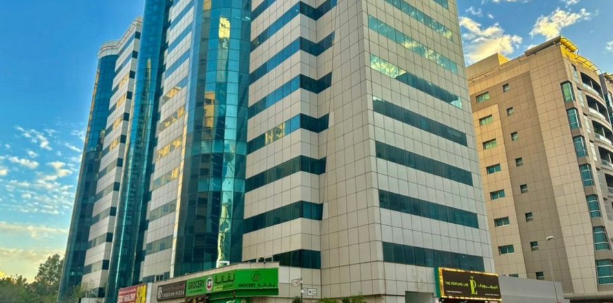 Oficina en Al Barsha, Dubai, EAU 69 m² № 661752