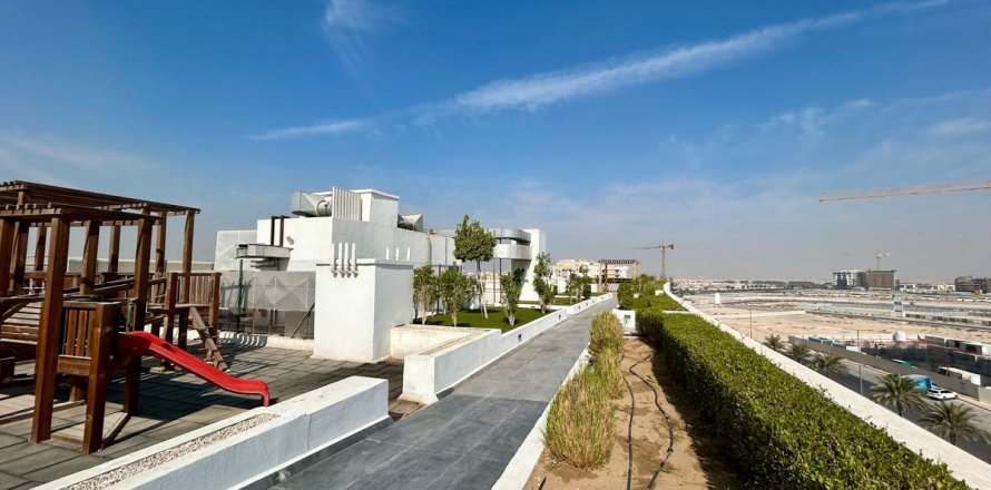 Квартира в Дубай, ОАЭ 2 спальни, 106.4м2 № 661755