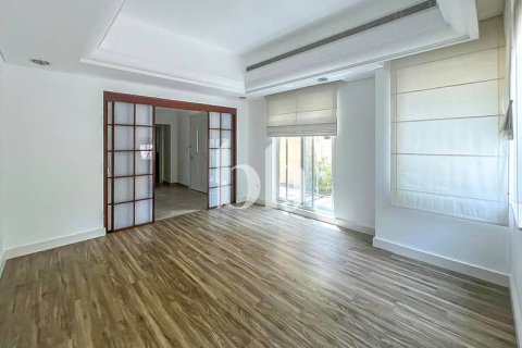 Villa te huur in Dubai Sports City, Dubai, VAE 5 slaapkamers, 640 vr.m., nr 645369 - foto 10