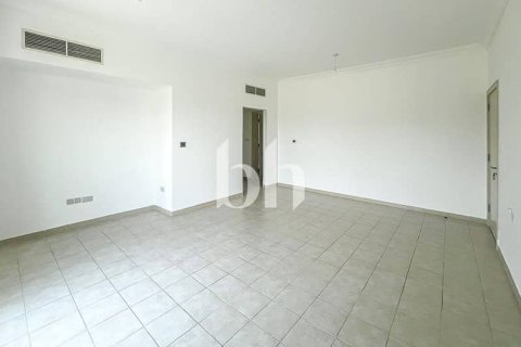Villa te huur in Dubai Sports City, Dubai, VAE 5 slaapkamers, 640 vr.m., nr 645369 - foto 12