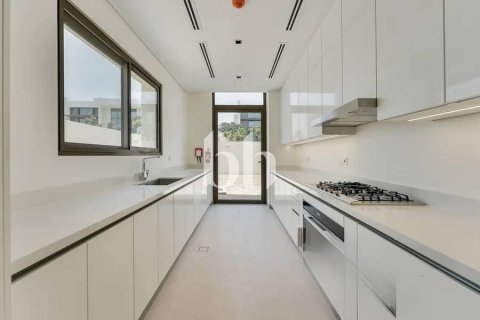Vila di Mohammed Bin Rashid City, Dubai, UAE 5 bilik tidur, 813 meter persegi № 645370 - foto 6