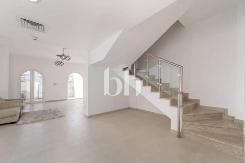 Kuća u nizu u gradu Jumeirah Village Circle, Dubai, UAE 4 spavaće sobe, 133 m2 Br. 645368 - Slika 1