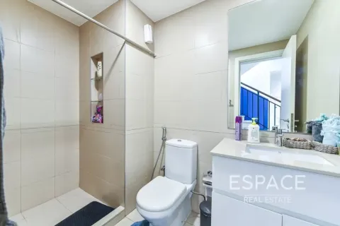 Kuća u nizu u Dubai, UAE 4 spavaćih soba, 217 m2 Br. 737920 - fotografija 15