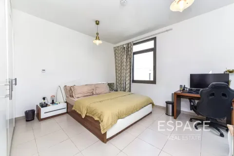 Kuća u nizu u Dubai, UAE 4 spavaćih soba, 217 m2 Br. 737920 - fotografija 9