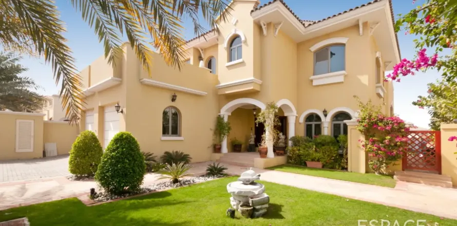 Vila u Palm Jumeirah, Dubai, UAE 465 m2, 4 spavaćih soba Br. 737917