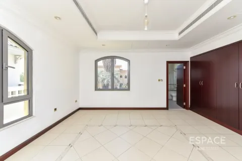 Vila u Palm Jumeirah, Dubai, UAE 4 spavaćih soba, 465 m2 Br. 737917 - fotografija 8