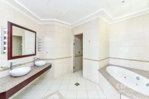 Vila u Palm Jumeirah, Dubai, UAE 4 spavaćih soba, 465 m2 Br. 737917 - fotografija 14
