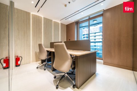 Office in Dubai, UAE 72.2 sq.m. № 679083 - photo 8