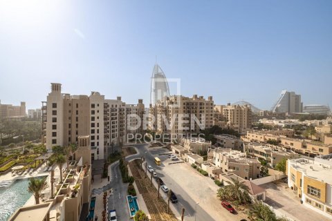 Byt v Umm Suqeim, Dubai, SAE 2 ložnice, 138 m² Č.: 602565 - fotografie 2