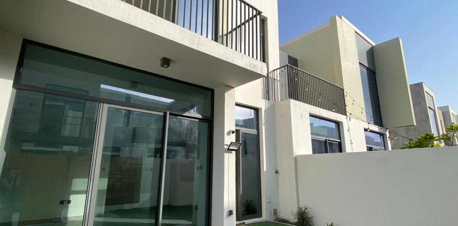 Villa en Dubai, EAU 3 dormitorios, 127.9 m² № 694210