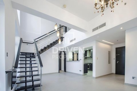 Dvoupatrový byt v Jumeirah Islands, Dubai, SAE 3 ložnice, 260 m² Č.: 682838 - fotografie 1