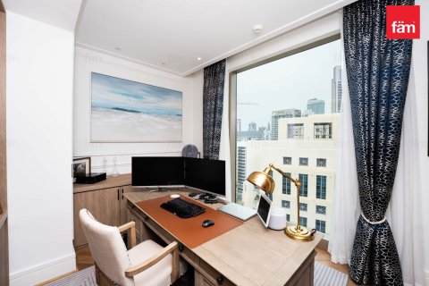 Apartemen di Downtown Dubai (Downtown Burj Dubai), UEA 2 kamar tidur, 152.3 m2 nomor 701354 - foto 15