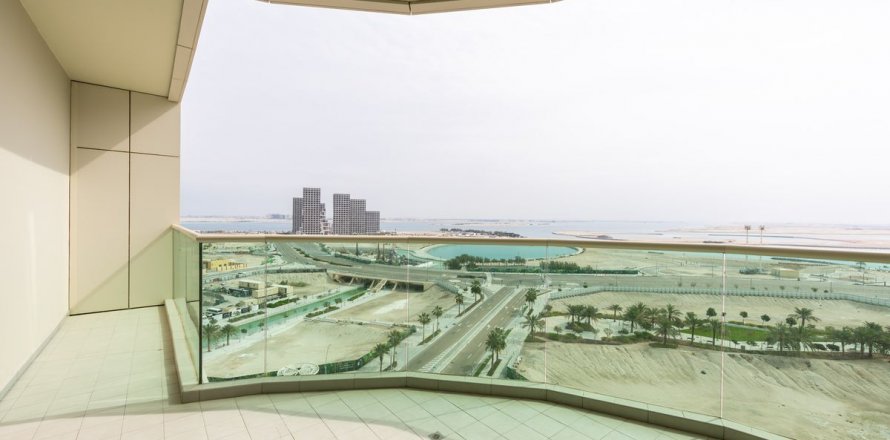 Apartment in Al Reem Island, Abu Dhabi, UAE 1 bedroom, 100 sq.m. № 593994