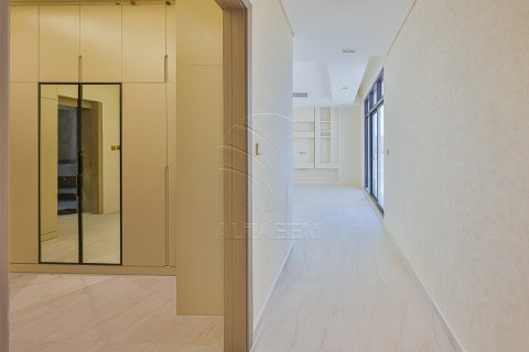 Вилла Остров Саадият, Абу-Даби, БАӘ-да 6 жатын бөлмелер, 844 м² № 662866 - фото 13