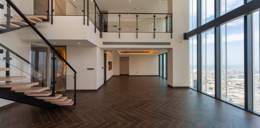 Korter asukohaga Zabeel, Dubai, AÜE: 3 magamistoaga, 351.6 m² Nr 691214