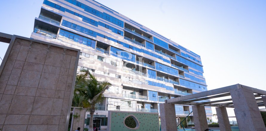 Appartement à Al Raha Beach, Abu Dhabi, EAU: 2 chambres, 141 m2 № 716974