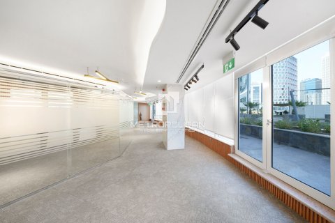 Business Bay, Dubai, संयुक्त अरब अमीरात में कार्यालय, 418.1 वर्ग मीटर, संख्या 591889 - फ़ोटो 12