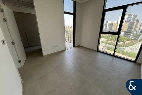 Βίλα σε Mudon, Dubai, ΗΑΕ 4 υπνοδωμάτια, 244 τ.μ. Αρ. 698159 - φωτογραφία 15
