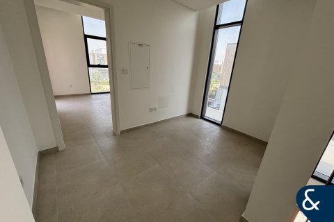 Βίλα σε Mudon, Dubai, ΗΑΕ 4 υπνοδωμάτια, 244 τ.μ. Αρ. 698159 - φωτογραφία 11