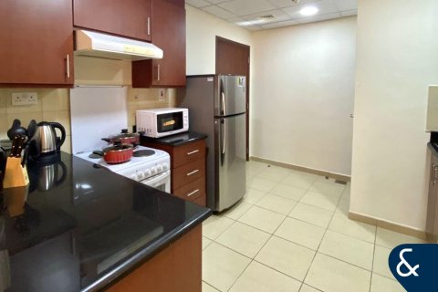 Üürile anda korter asukohaga Jumeirah Beach Residence, Dubai, AÜE: 2 magamistoaga, 120 m² Nr 698157 - pilt 4