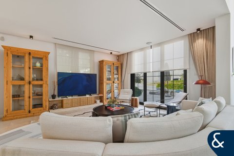 Villa te huur in Jumeirah Islands, Dubai, VAE 5 slaapkamers, 567 vr.m., nr 698266 - foto 5