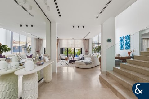 Villa te huur in Jumeirah Islands, Dubai, VAE 5 slaapkamers, 567 vr.m., nr 698266 - foto 15