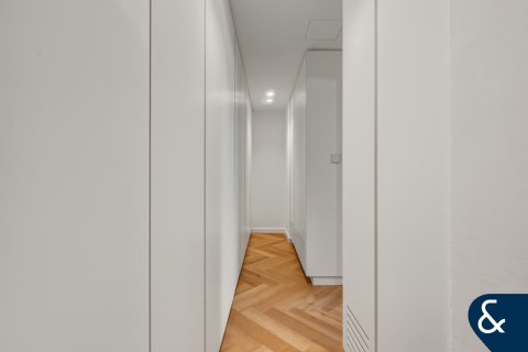 Villa te huur in Jumeirah Islands, Dubai, VAE 5 slaapkamers, 567 vr.m., nr 698266 - foto 27