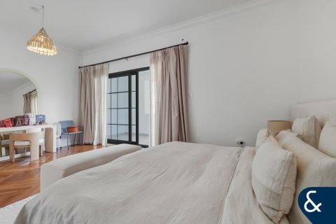 Villa te huur in Jumeirah Islands, Dubai, VAE 5 slaapkamers, 567 vr.m., nr 698266 - foto 25