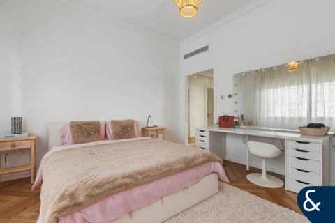 Villa te huur in Jumeirah Islands, Dubai, VAE 5 slaapkamers, 567 vr.m., nr 698266 - foto 21